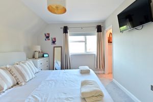 Photo 25- click for photo gallery